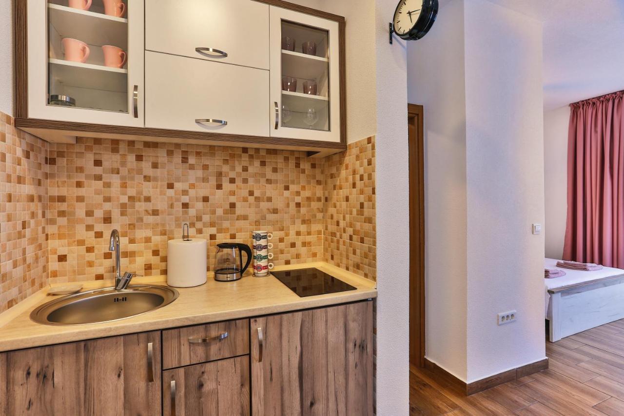 Luna Apartmani Sutomore Exterior photo
